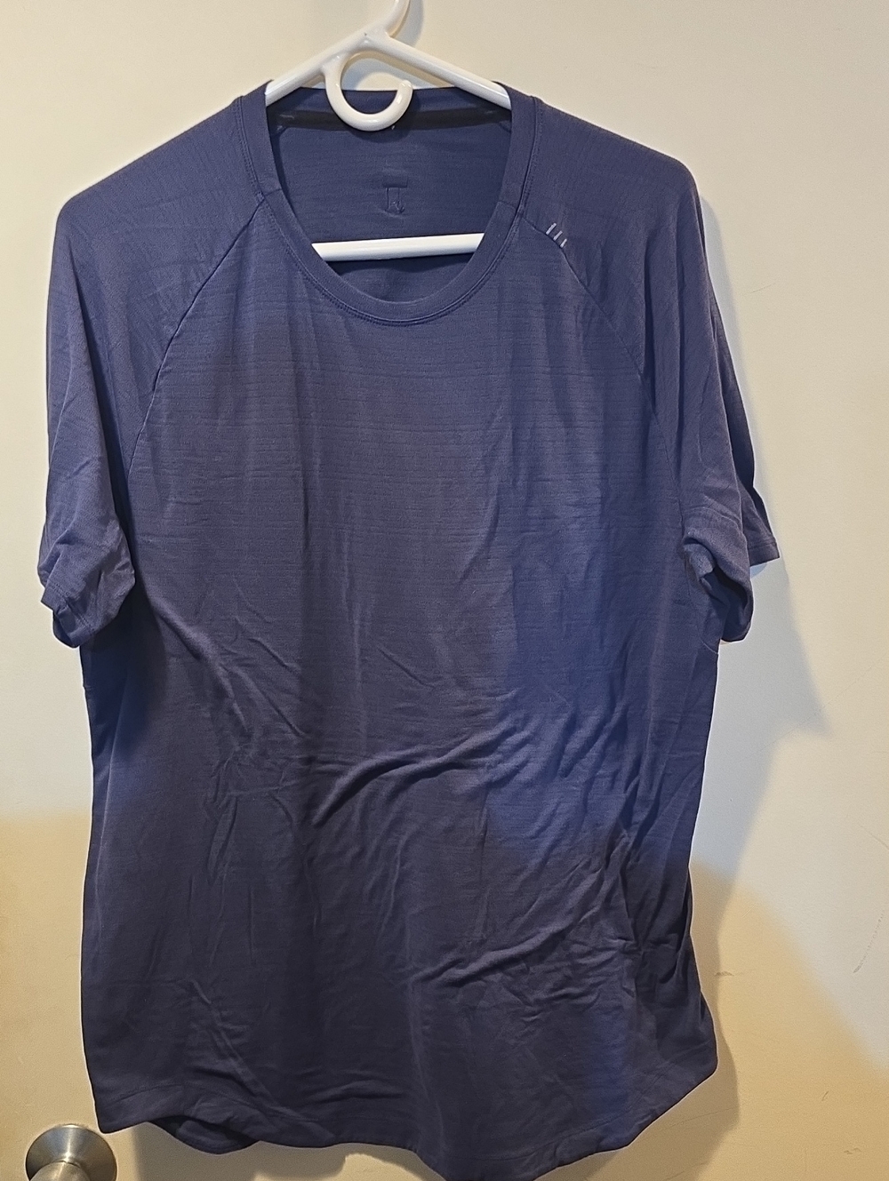 lululemon athletica Light Blue Men's Short Sleeve Crew Tee